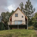 Honay House With A Stunning View Of Mountains Horská chata
