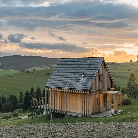 Honay House With A Stunning View Of Mountains Horská chata Dursztyn